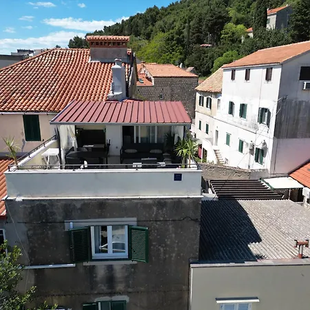 Prime Location Penthouse With A Large Terrace Spalato