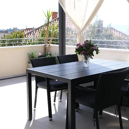 Prime Location Penthouse With A Large Terrace